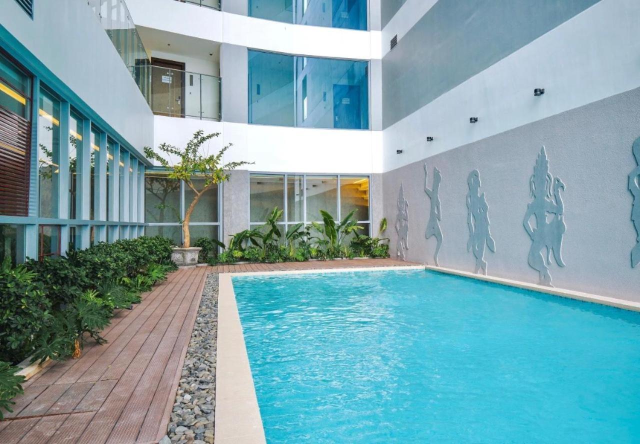 Aparthotel Panorama Sky Blue Nha Trang Extérieur photo